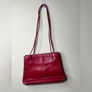 Vintage 90s Wilson’s Pebble Leather Red Leather Handbag Shoulder Bag. Colombia